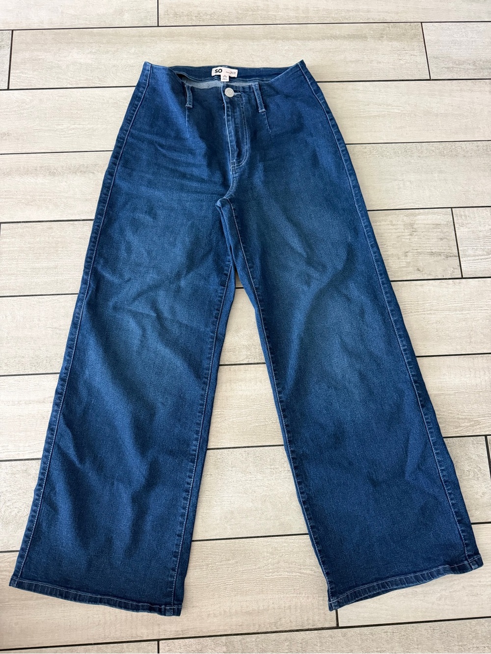 SO Women's Straight Leg Jeans in Dark Blue Denim